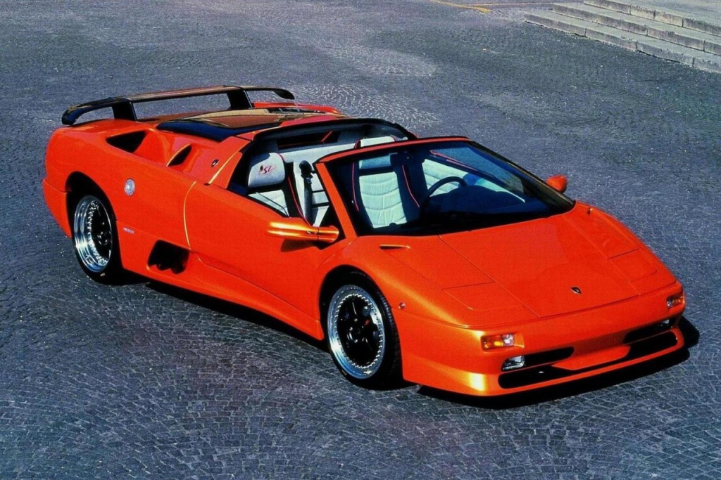 LAMBORGHINI
