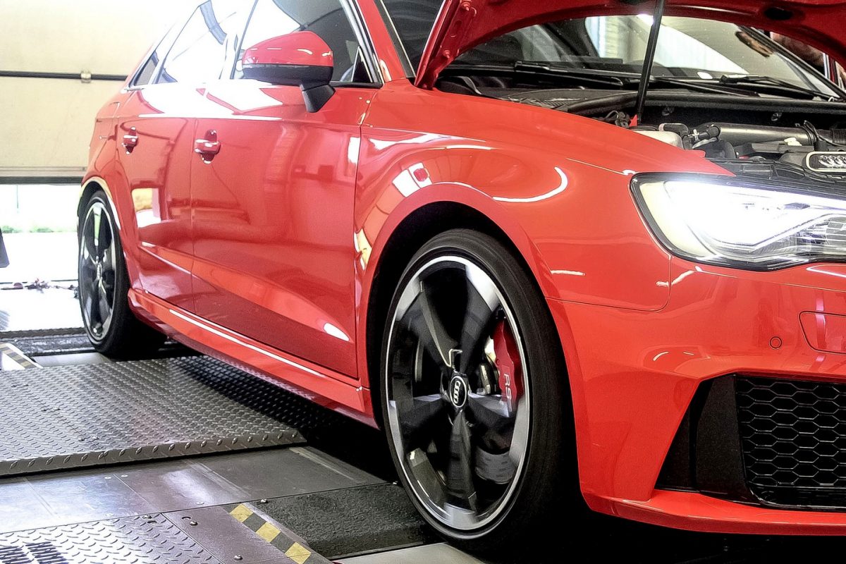 AUDI