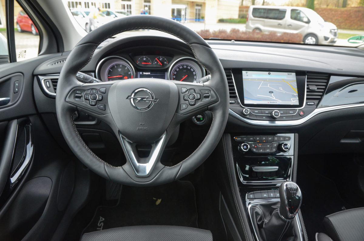 OPEL ASTRA