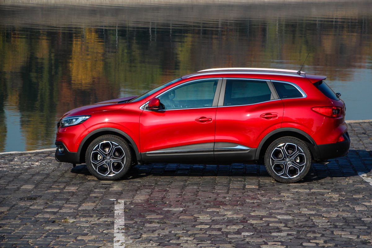 RENAULT