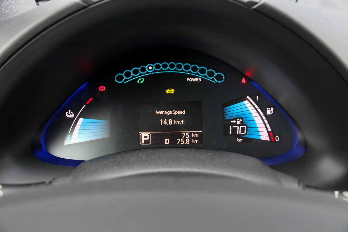 NISSAN LEAF