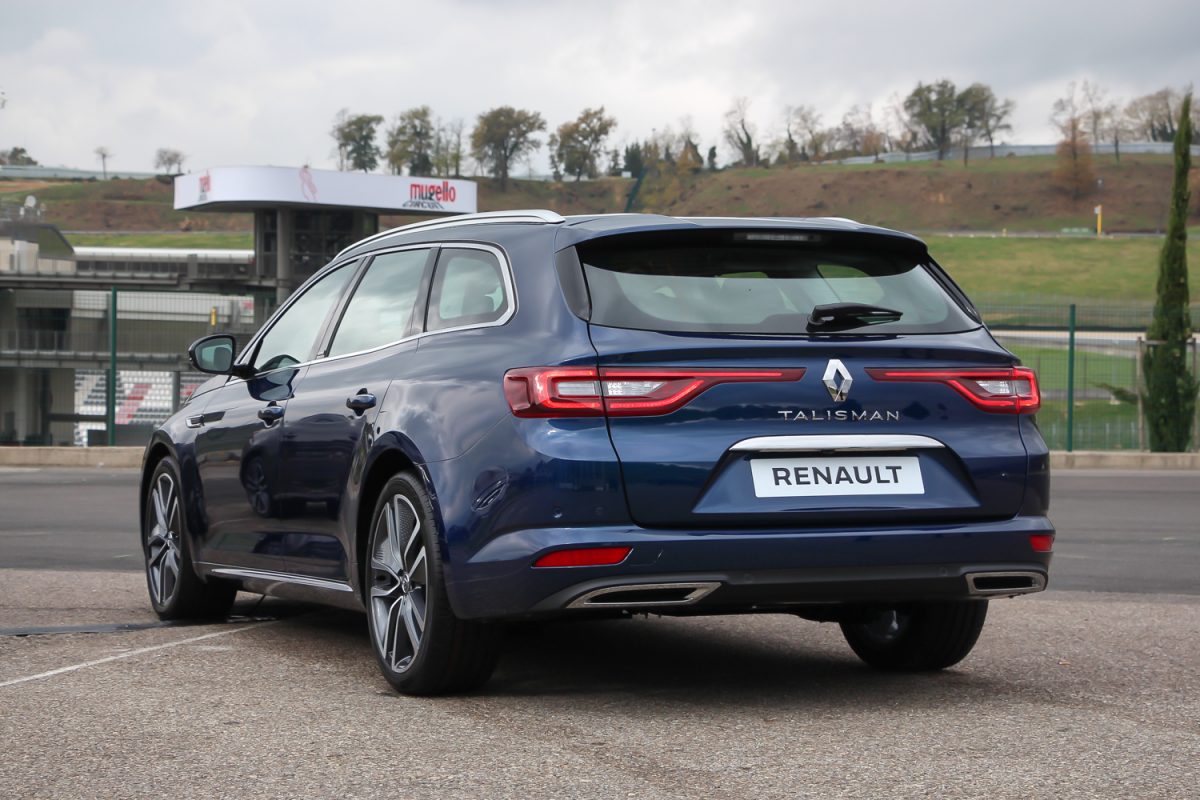 RENAULT