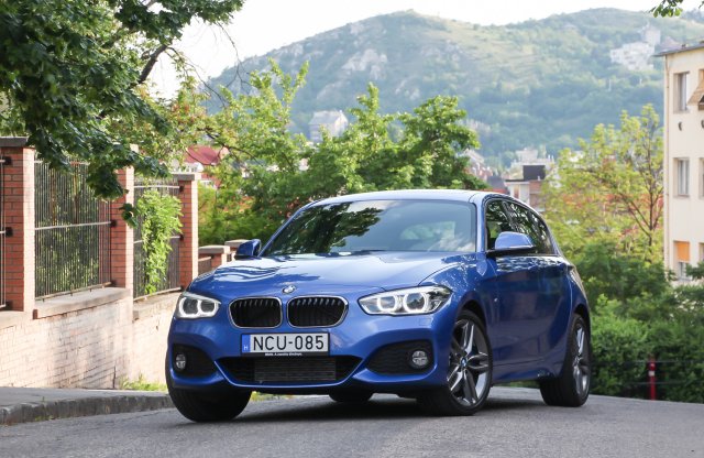 Búcsúcsók és örömkönny - BMW 1-es teszt