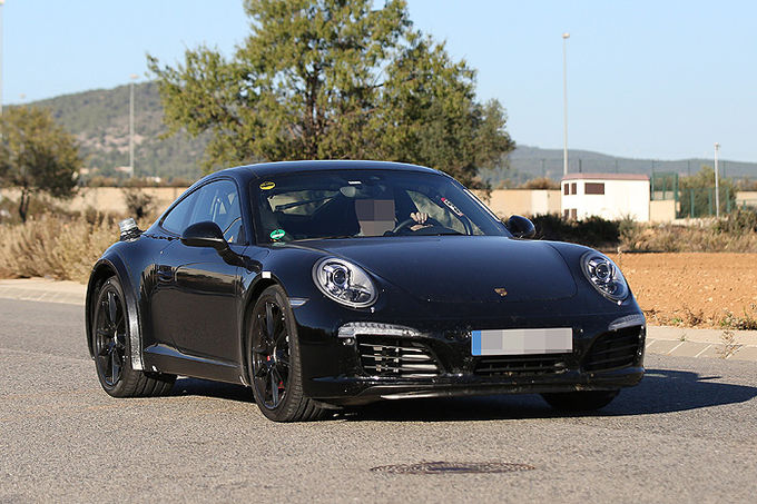 PORSCHE