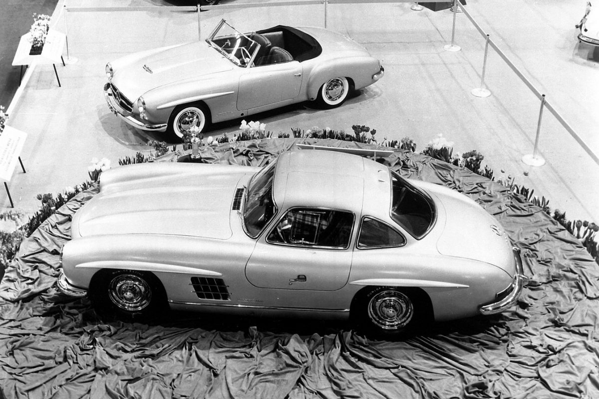 MERCEDES-BENZ
