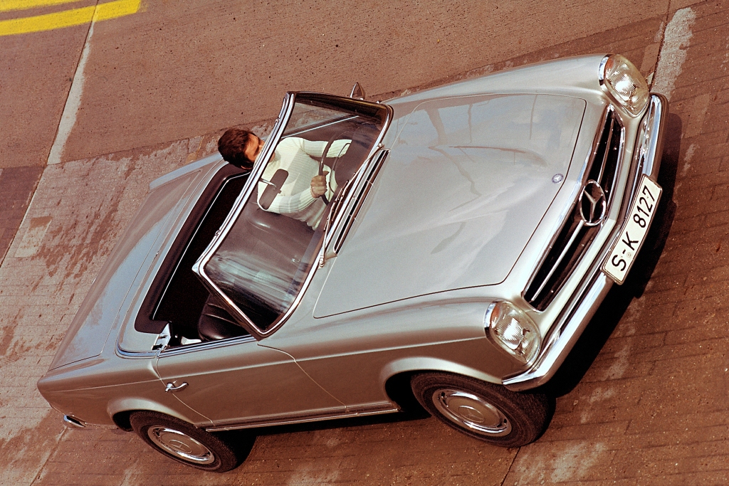 MERCEDES-BENZ