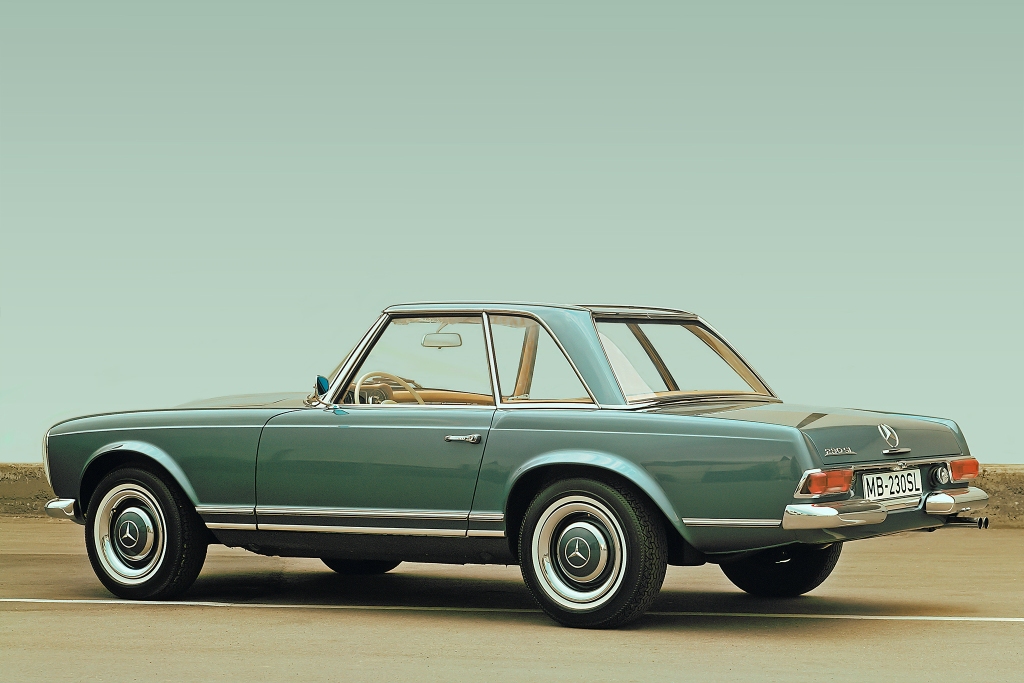 MERCEDES-BENZ