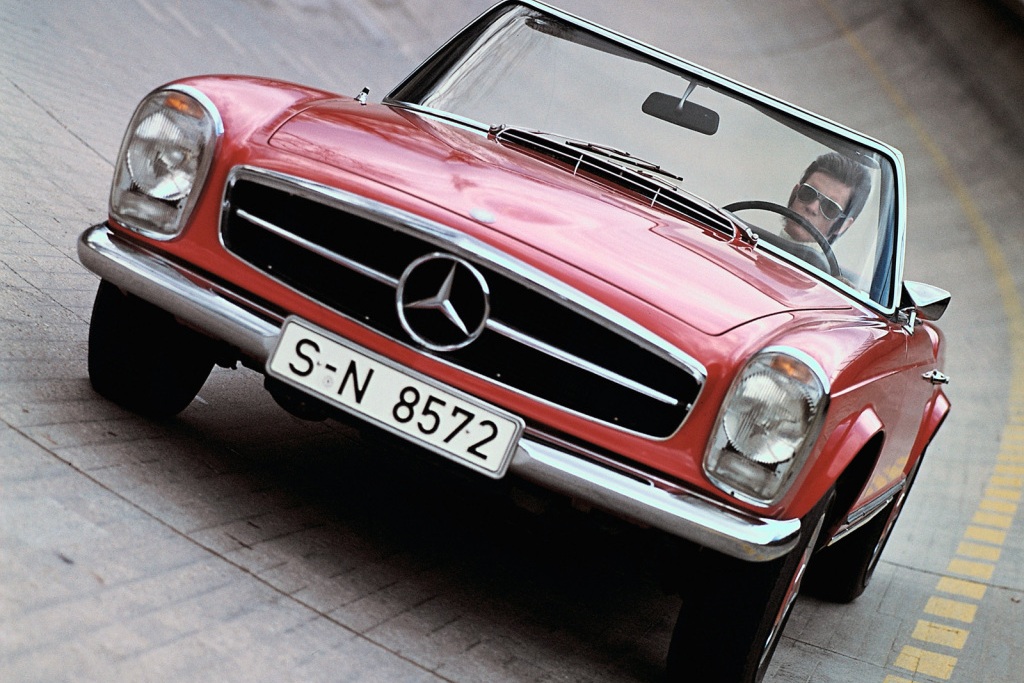 MERCEDES-BENZ