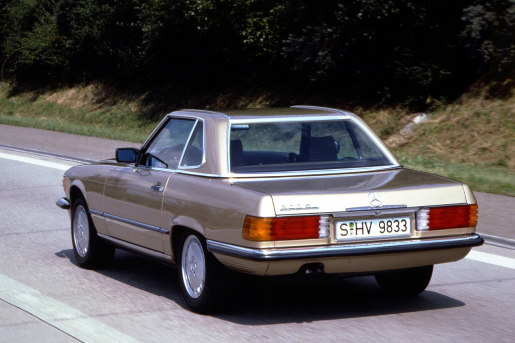 MERCEDES-BENZ