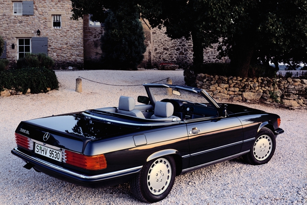 MERCEDES-BENZ