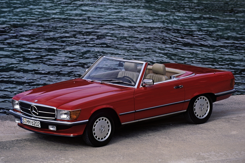 MERCEDES-BENZ