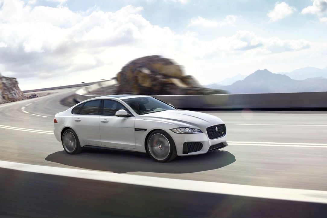 JAGUAR XF