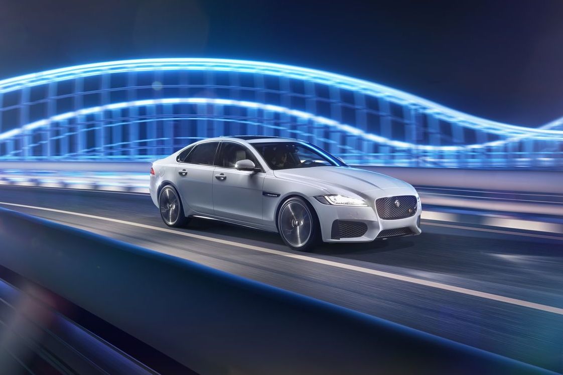 JAGUAR XF