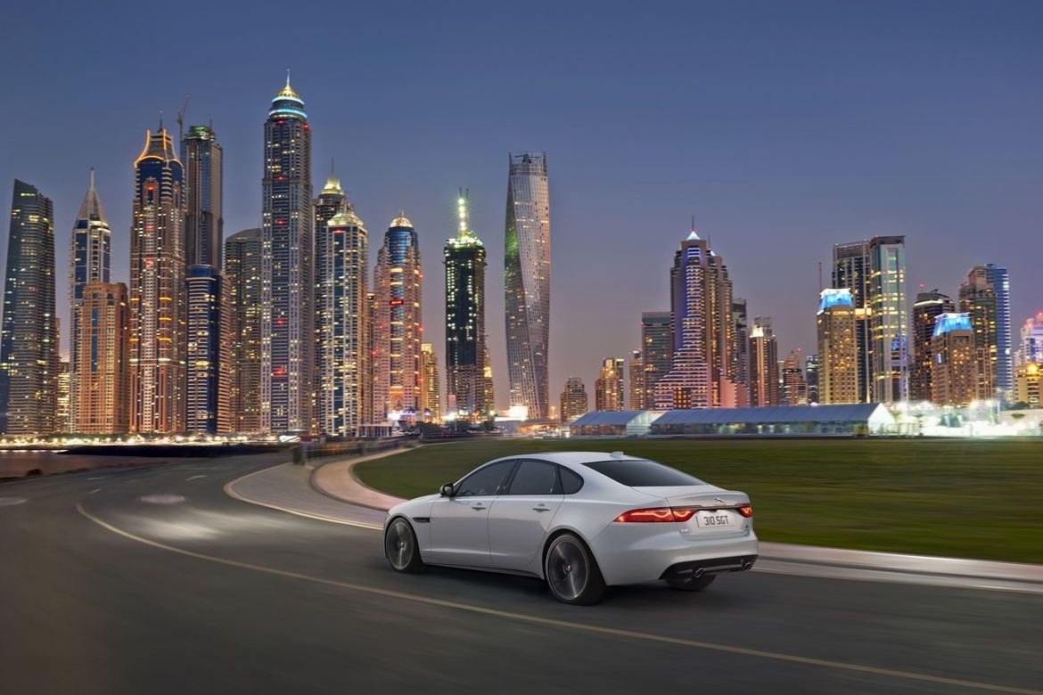 JAGUAR XF