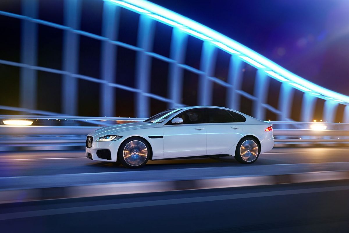JAGUAR XF