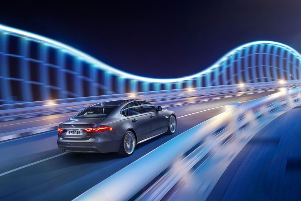 JAGUAR XF