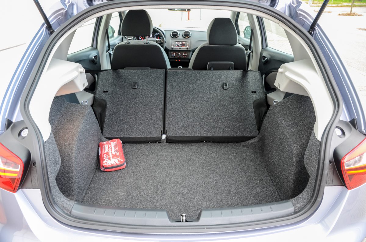 SEAT IBIZA