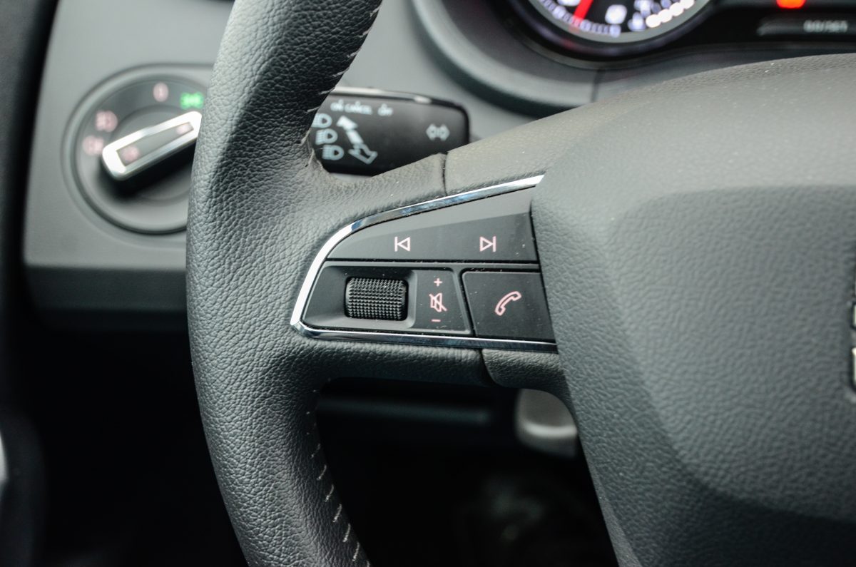 SEAT IBIZA