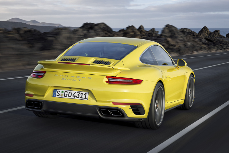 PORSCHE 911