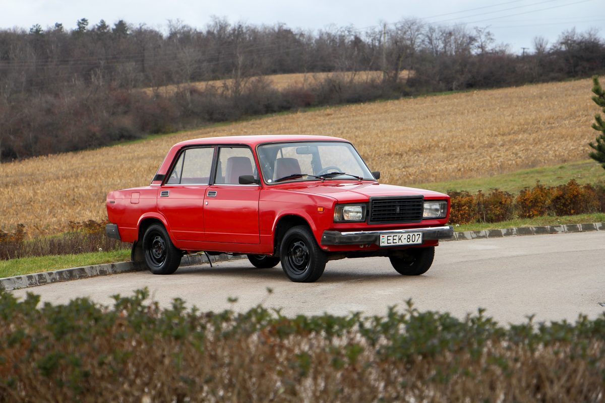 LADA 2107