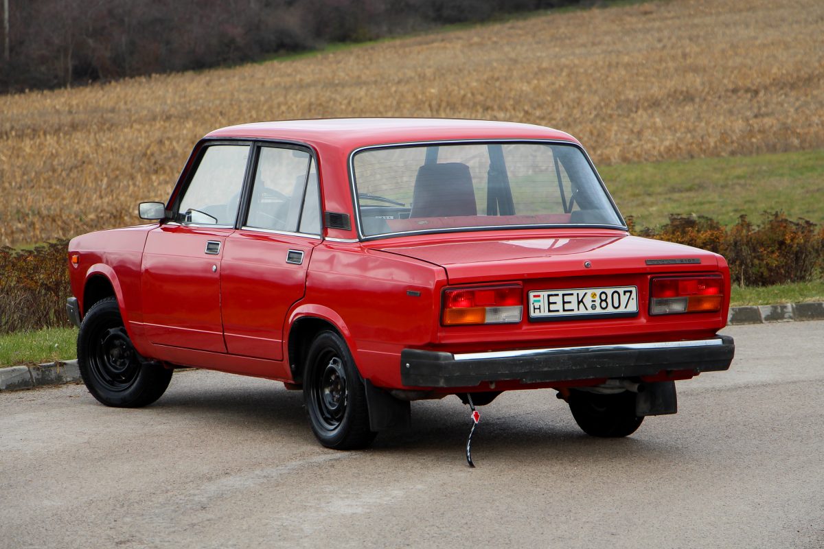 LADA 2107