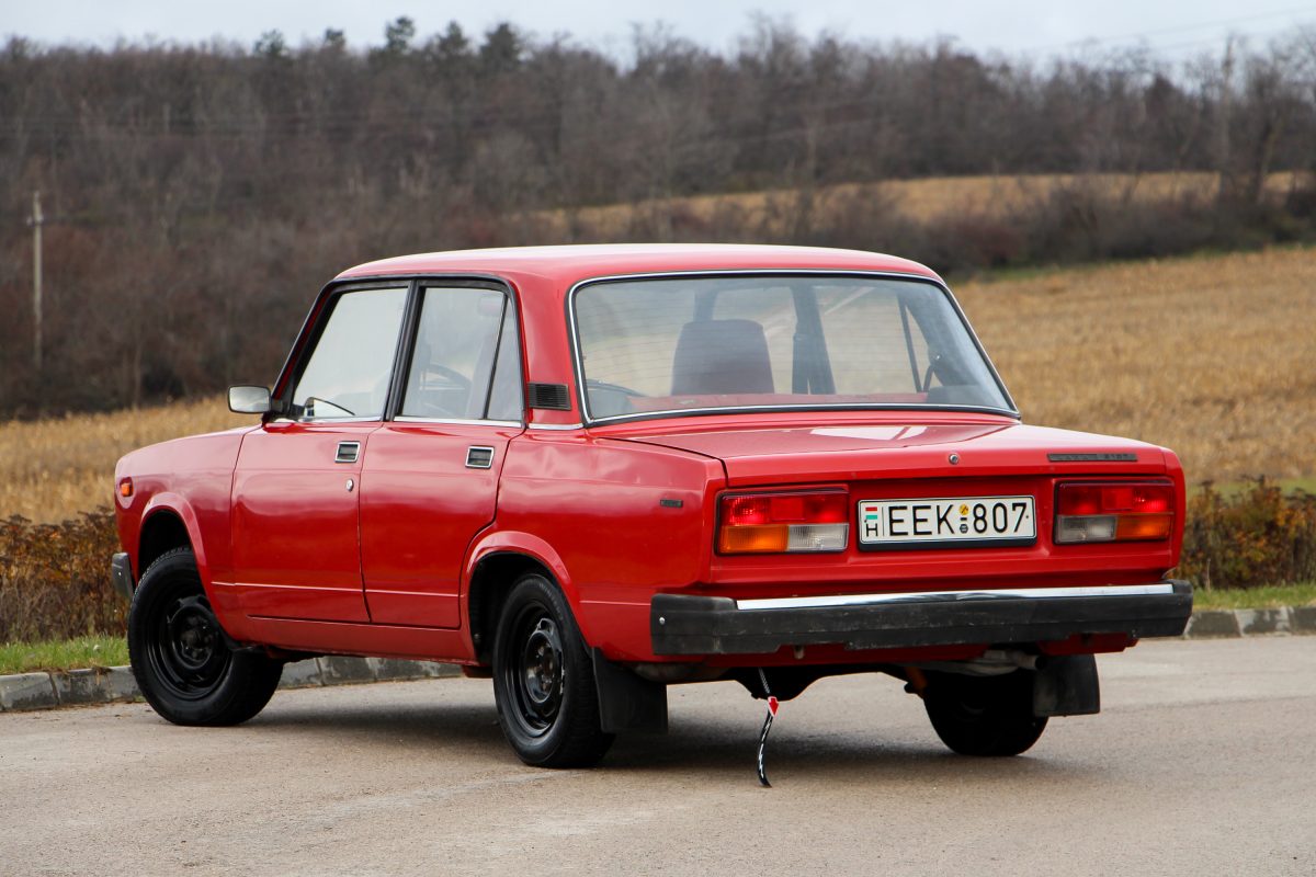 LADA 2107