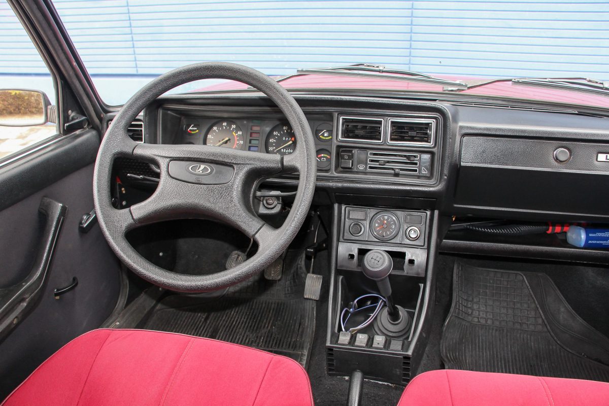 LADA 2107