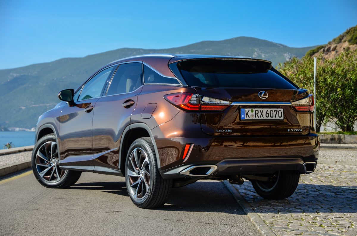 LEXUS RX