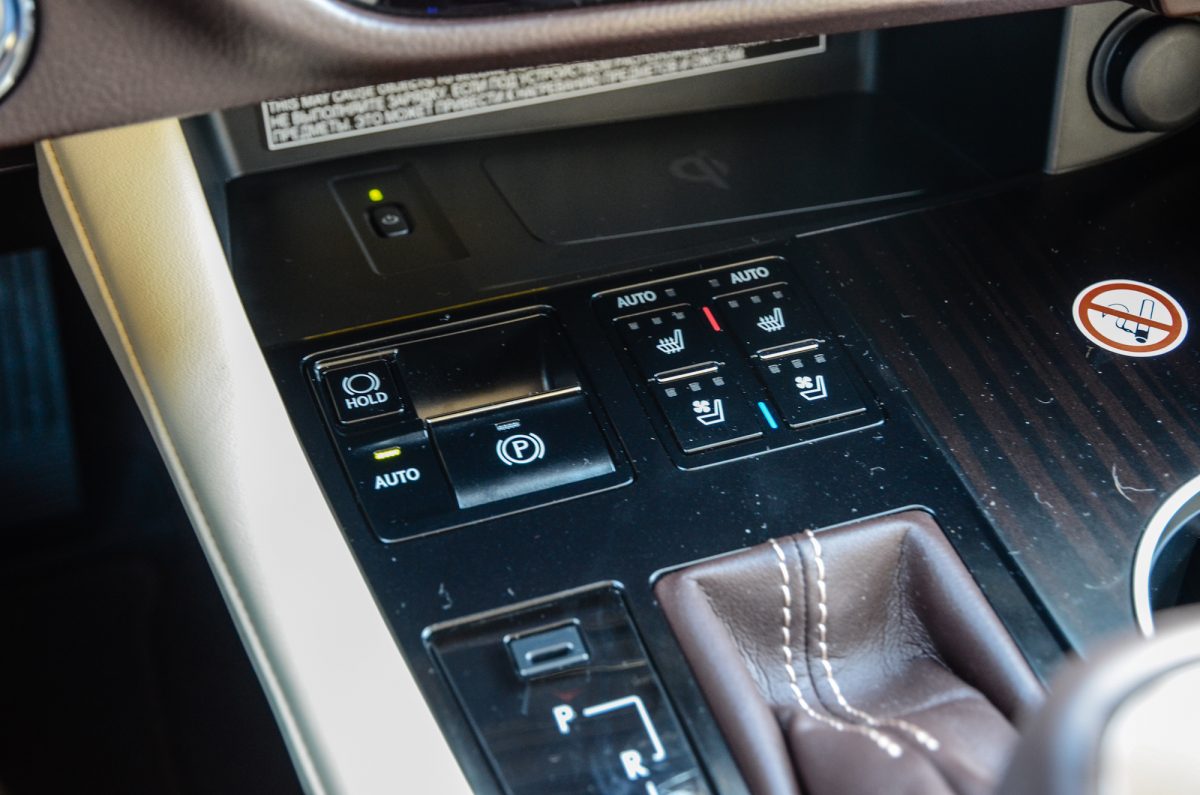 LEXUS RX