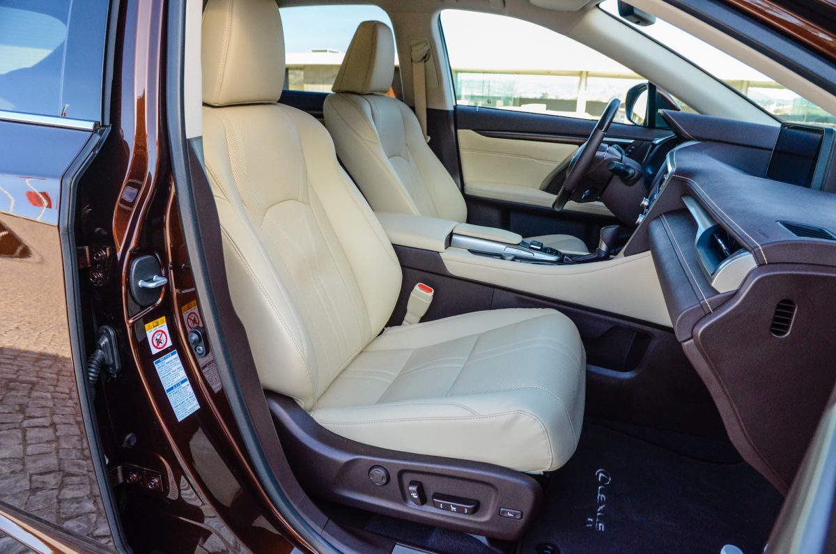 LEXUS RX