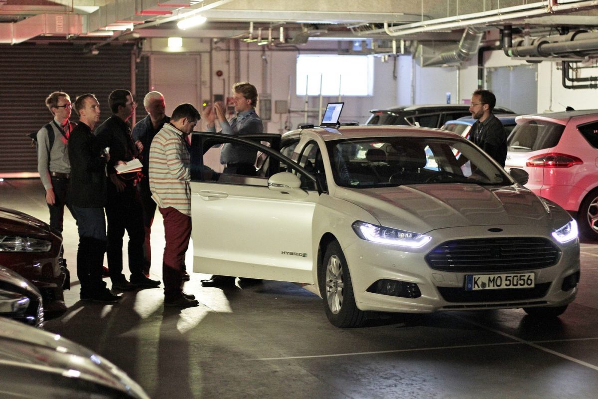 FORD