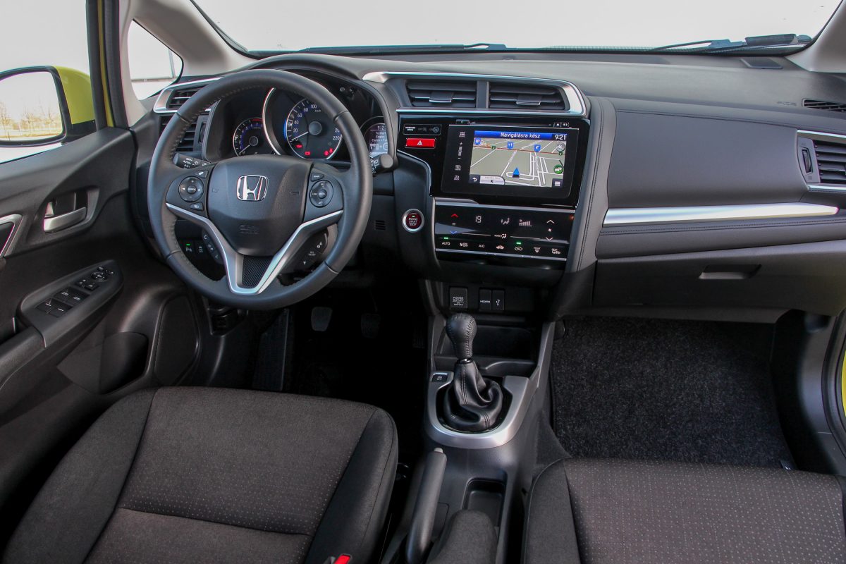 HONDA JAZZ
