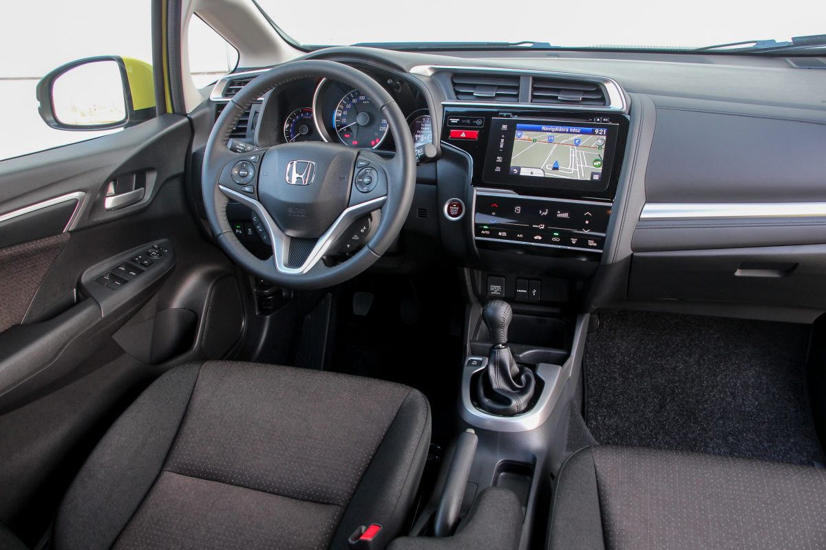 HONDA JAZZ