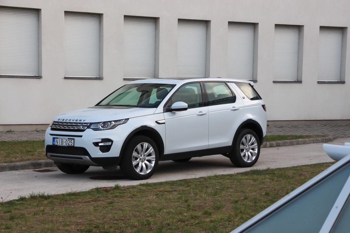 LAND ROVER