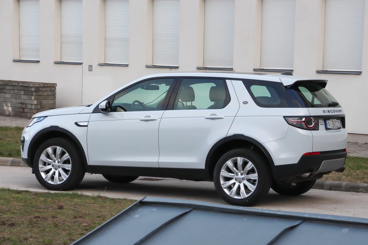 LAND ROVER