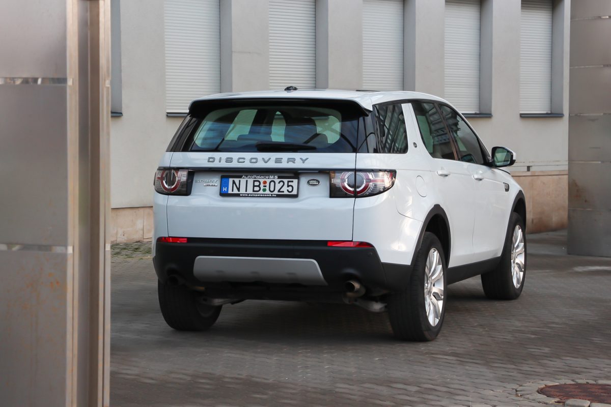 LAND ROVER