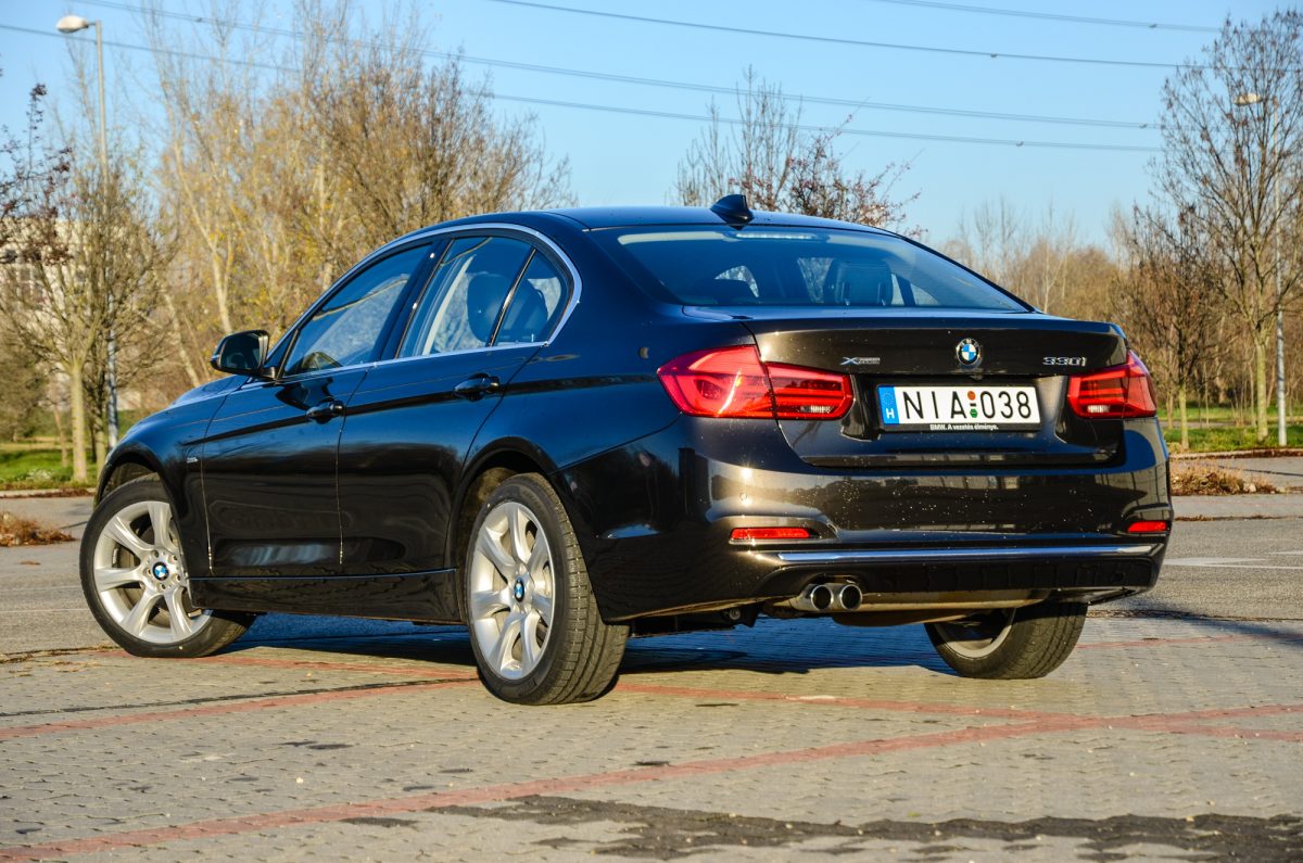BMW 3-AS SOROZAT