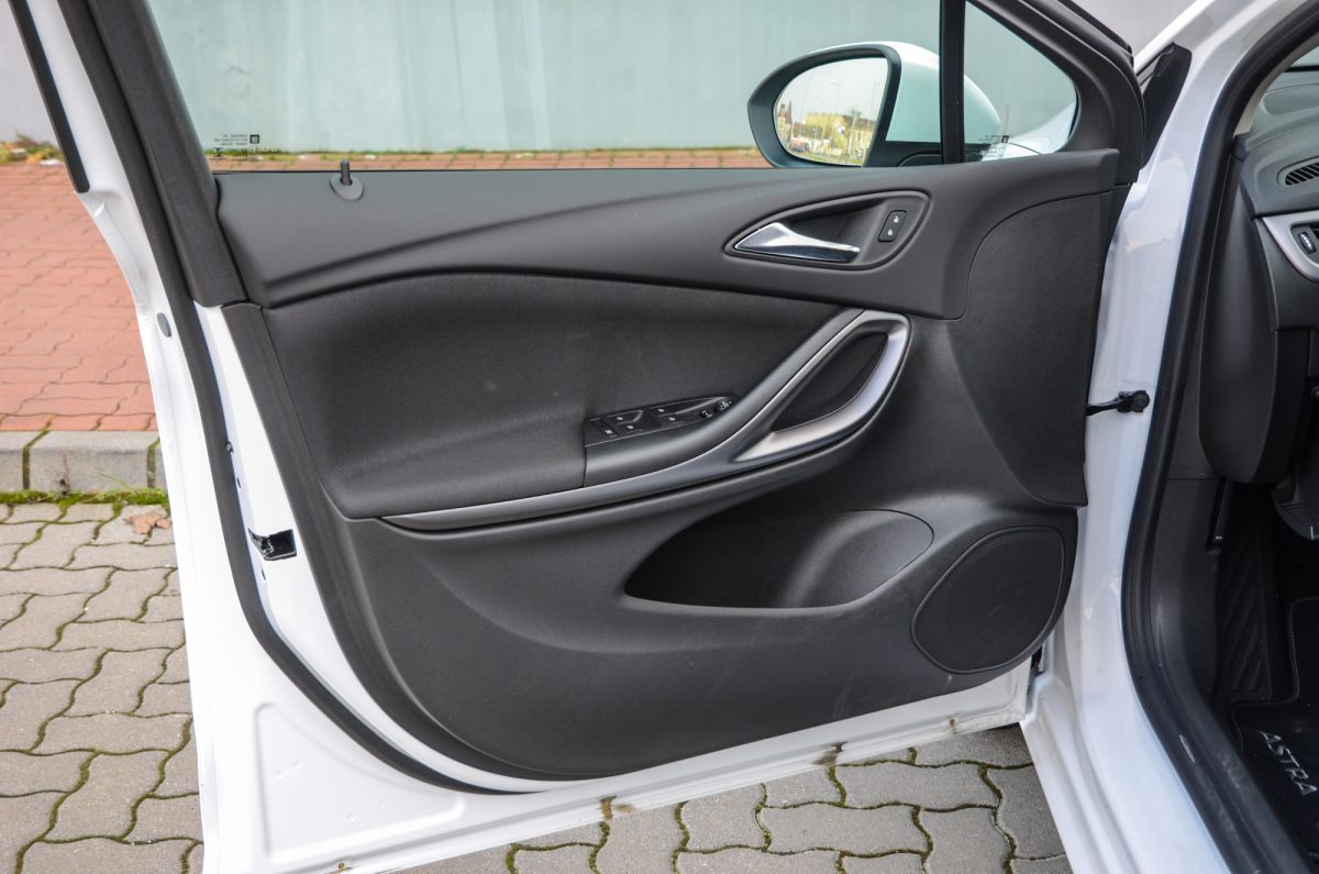 OPEL ASTRA