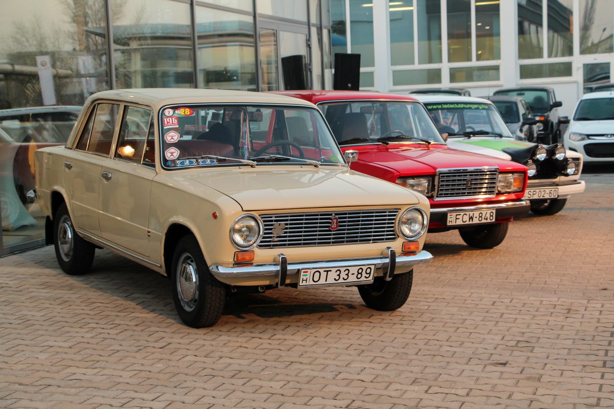 LADA