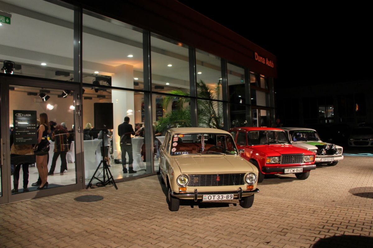 LADA