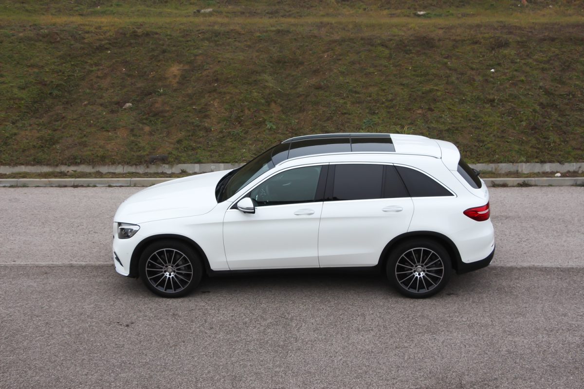 MERCEDES-BENZ