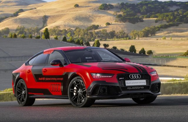 400 kilót dobott le magáról az Audi RS7 robotautója