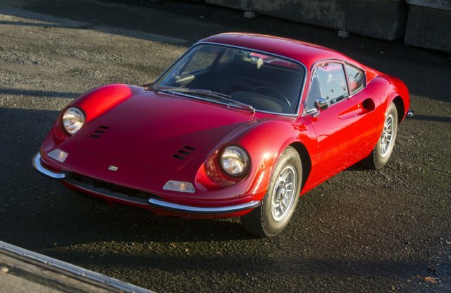 Olasz dínó - a Ferrari már dolgozik legkisebb modelljén