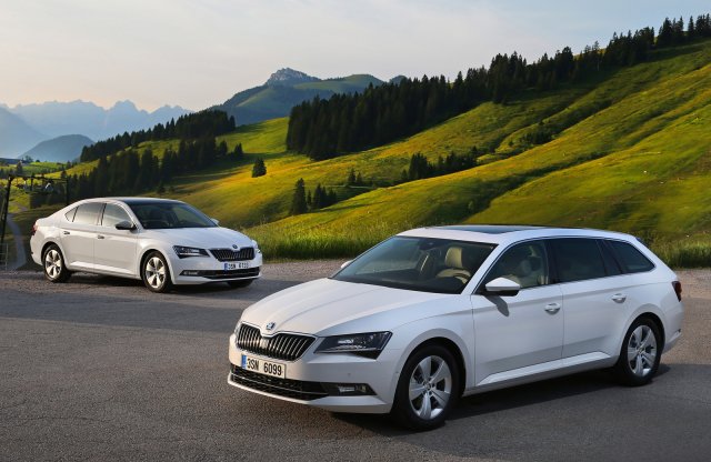 Csak 3,7 liter gázolajat kér a Skoda Superb GreenLine