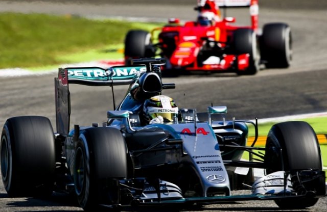 Hamilton simán nyerte az Olasz Nagydíjat