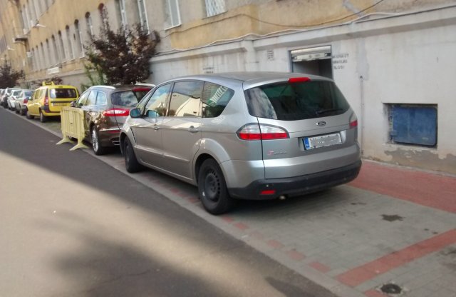 Zsarubolt előtt parkoltam, fenyegetést kaptam