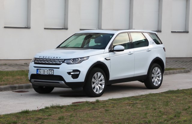 Van itt választék - Land Rover Discovery Sport teszt