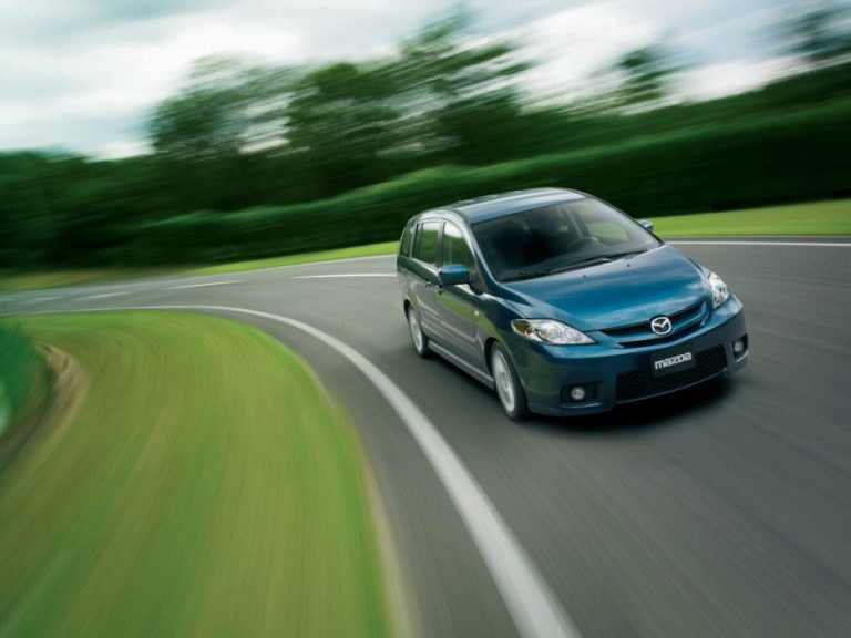 MAZDA 5