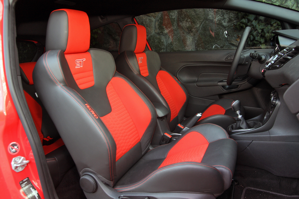 FORD FIESTA