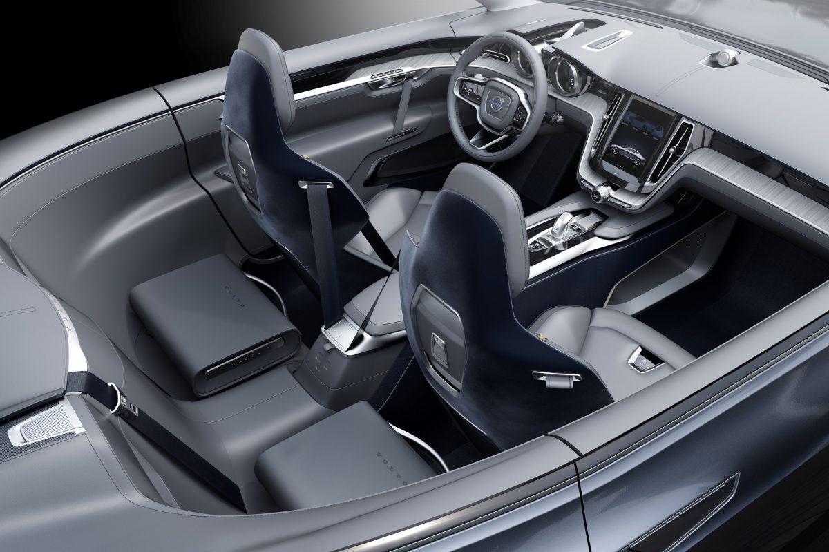 VOLVO
